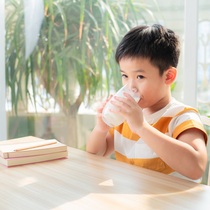 fungsi vitamin d susu tinggi kalsium anak